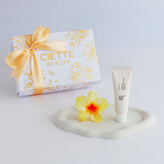 THE GLOW GIFT HAMPER (Free Gift Included)